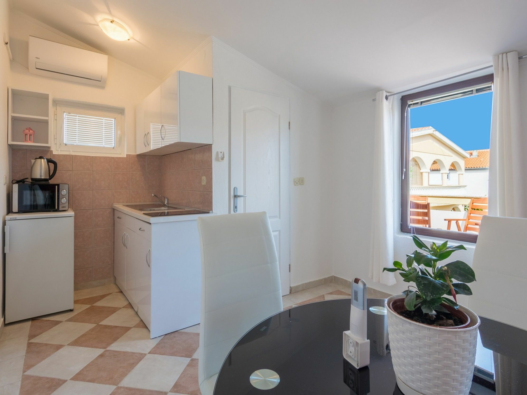 Apartamento Karmen - Poolhouse